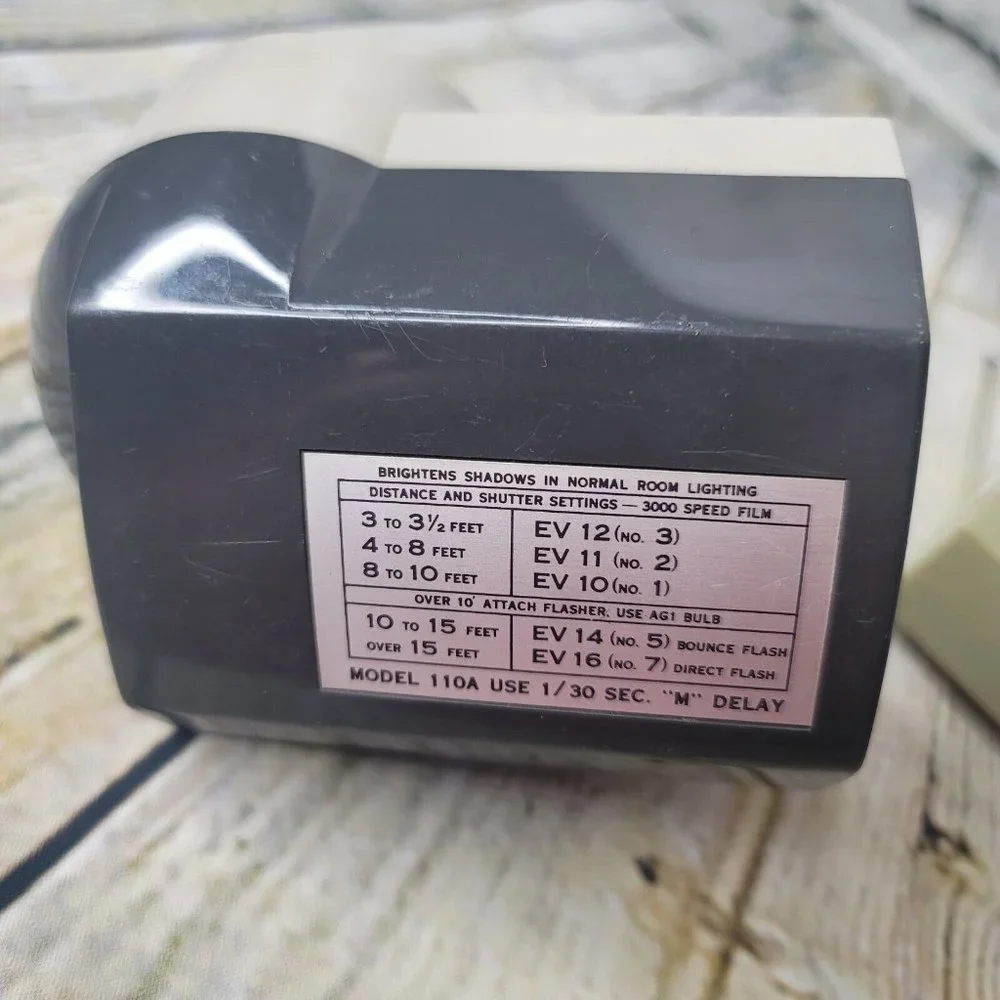 Vtg Polaroid Exposure Meter PR23A Wink Light and Sunset TR100 Meter 3 Untested